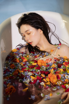四十岁的老阿姨聚会的说说